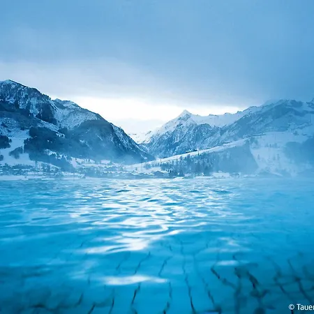 Gletscherblick By Interhome Zell am See